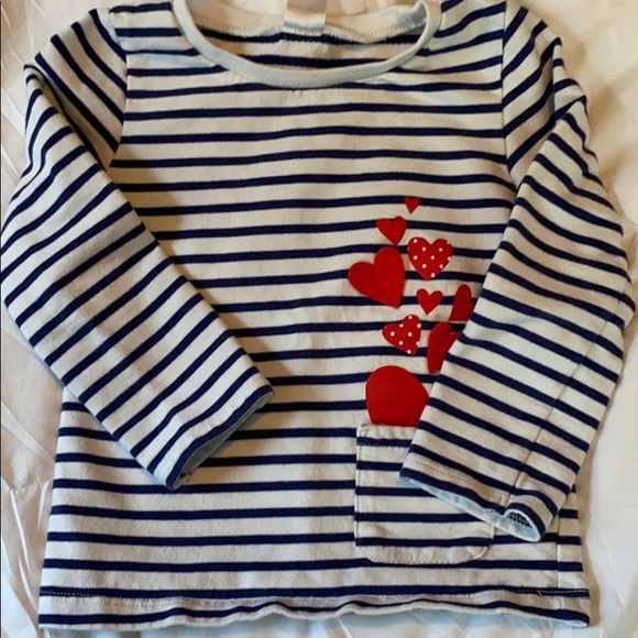 Carter cute stripes and hearts outfit 3t - Picture 3 of 7